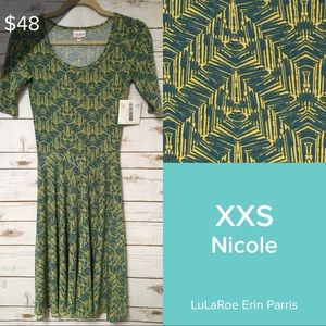 XXS LuLaRoe Nicole